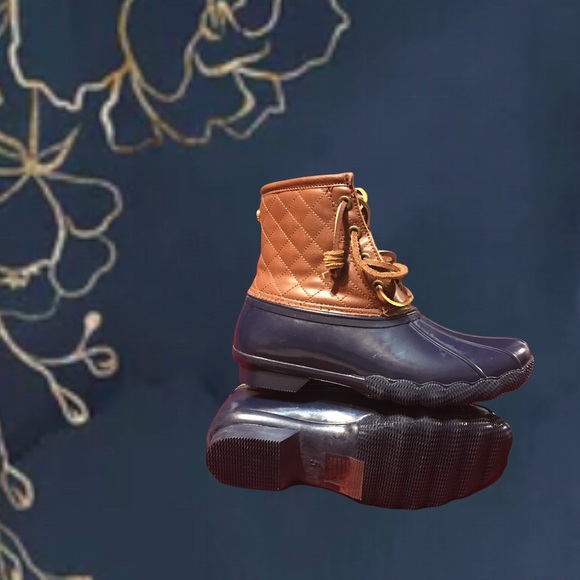 Steve Madden Tillis Rainbbots - Picture 3 of 5